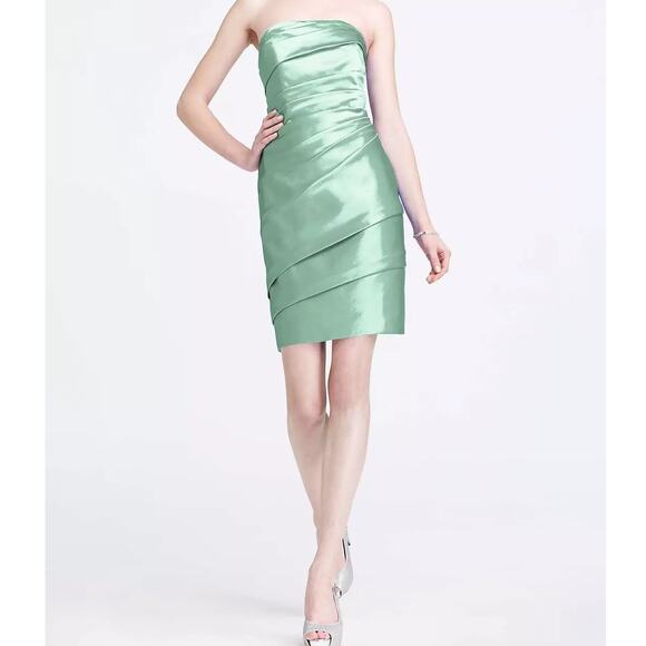 David's Bridal Bridesmaid Dress 2 Green Special Occasion Satin Wedding Formal - Picture 8 of 8